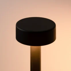 Milan Peak Lane Lámpara de pie LED negra 170 cm