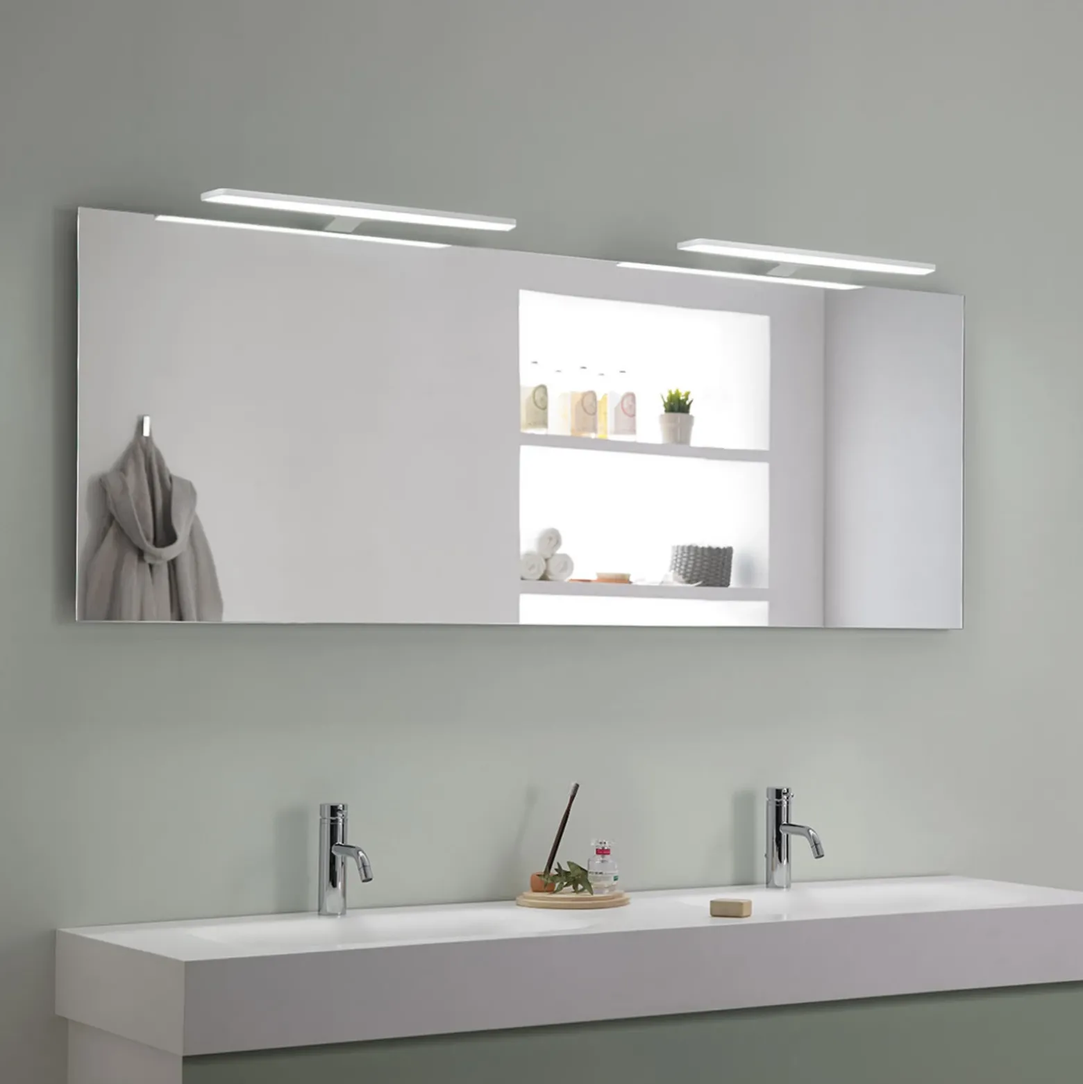 Nayra: lámpara de espejo LED blanca