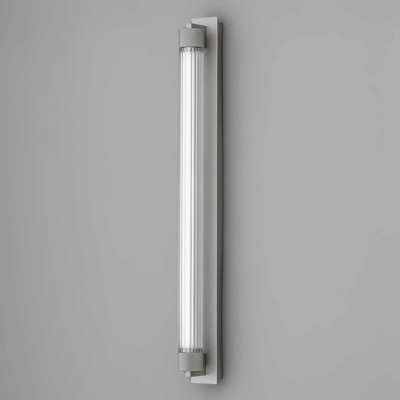 OLEV Aplique de pared LED CHARMER, titanio, metal/vidrio, 2700 K IP44