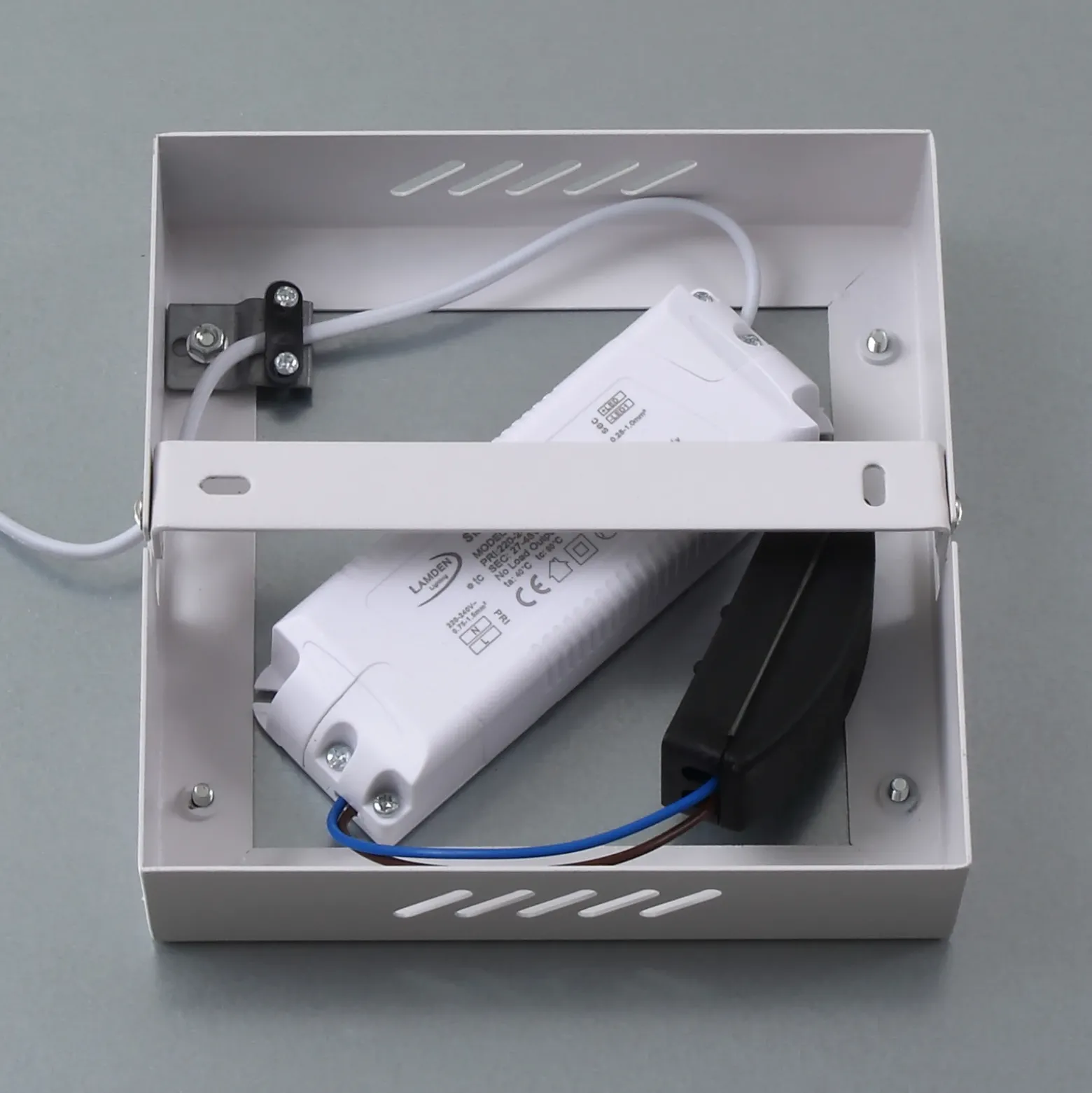 Panel LED Enhife de Lindby, blanco, 40 x 40 cm, metal, 4000 K