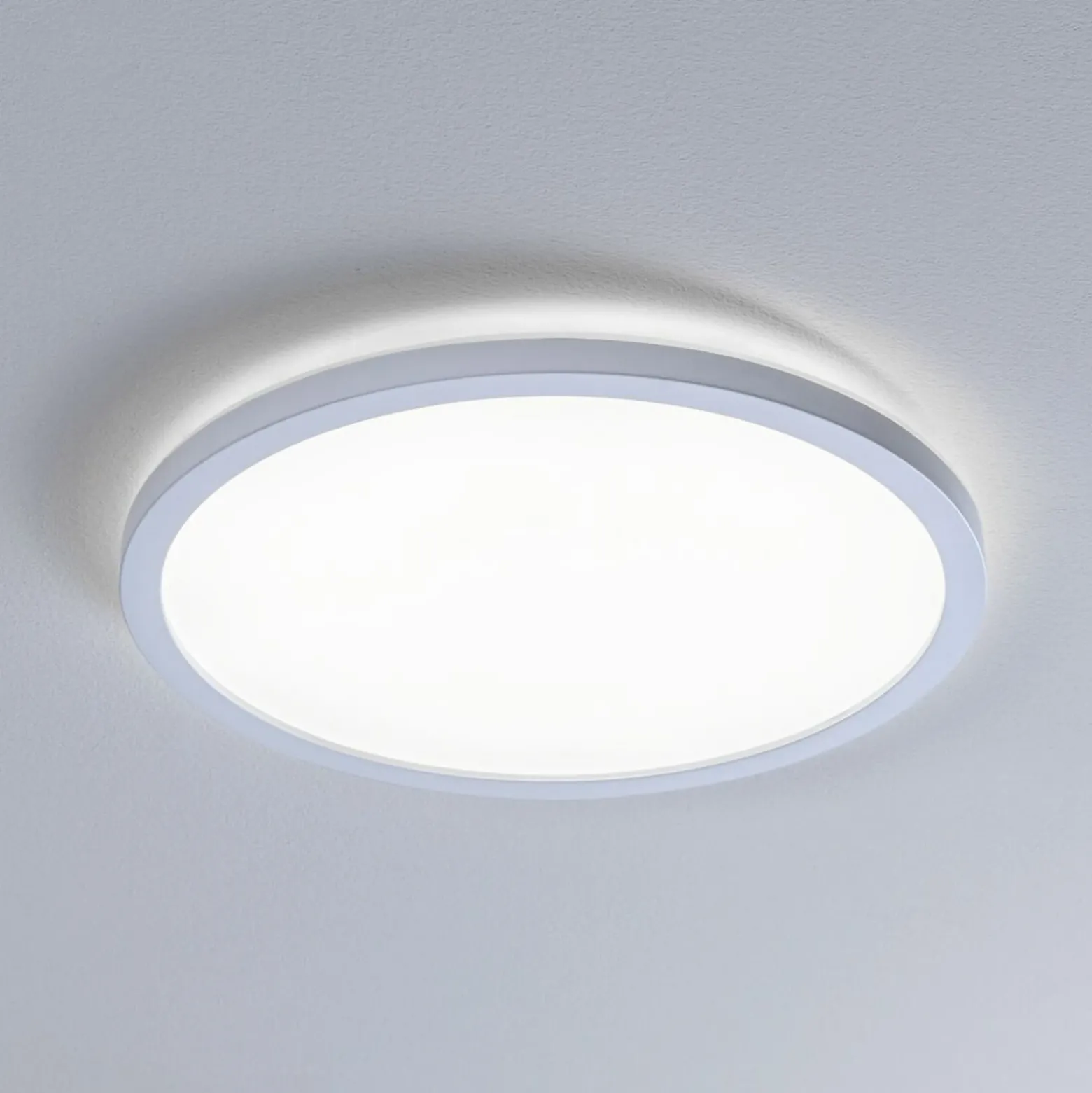 Panel LED Paulmann Atria Shine, Ø 29 cm, blanco, IP44, 4000 K, encendido/apagado