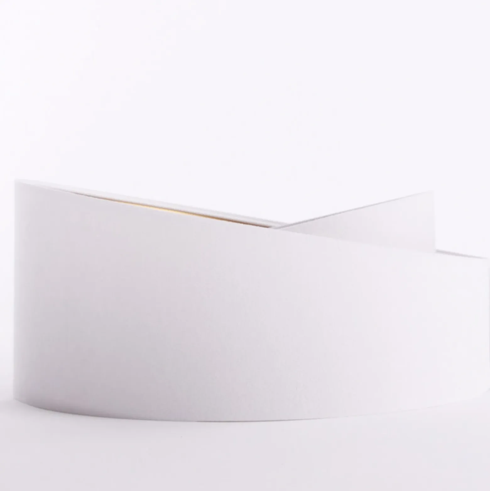 Pantalla de lámpara Chloe, Ø 50 cm, exterior blanco, interior dorado