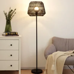 Pauleen Timber Pearl lámpara pie pantalla trenzada