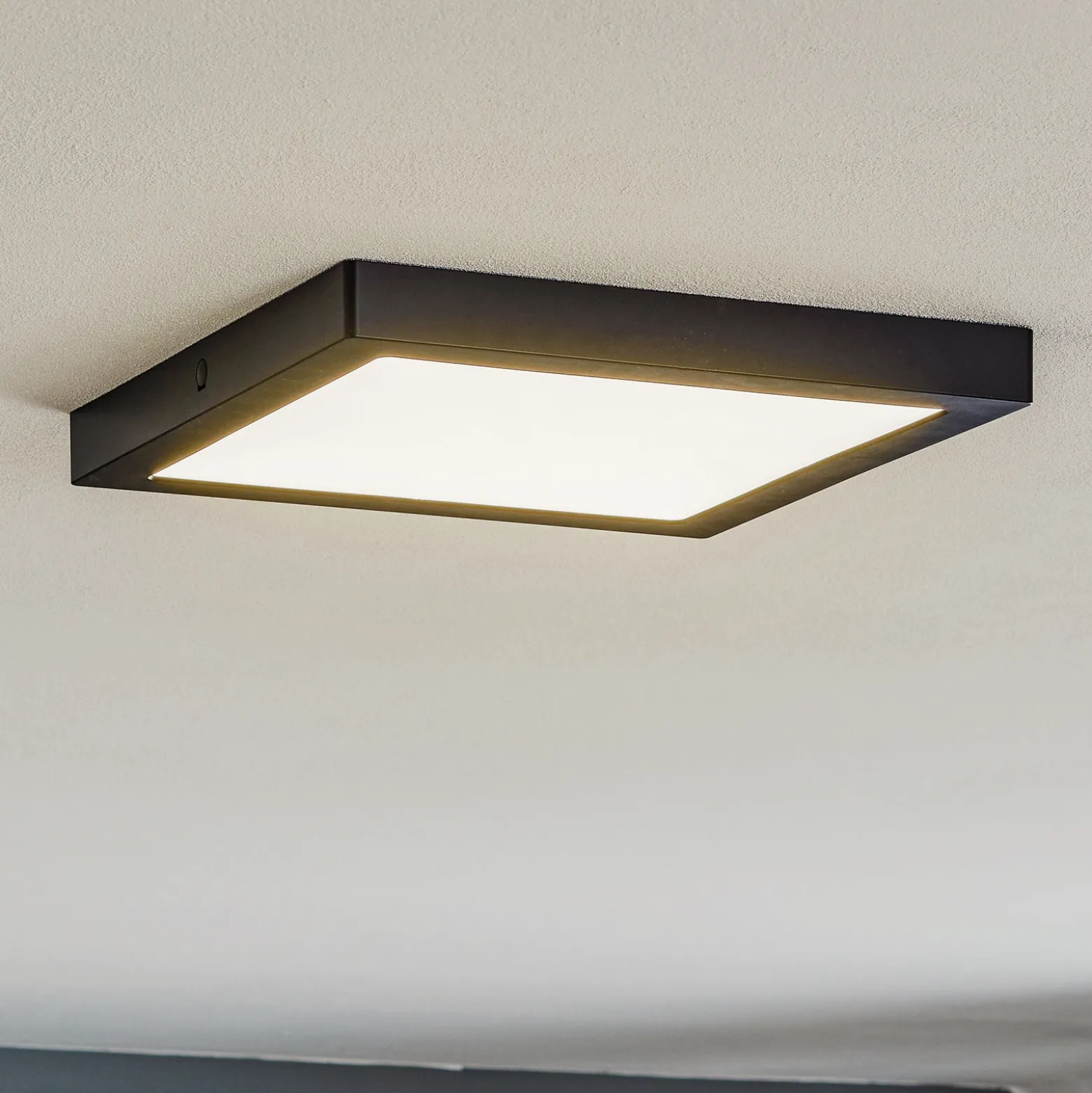 Paulmann Abia panel LED 30x30 cm 2.700K negro