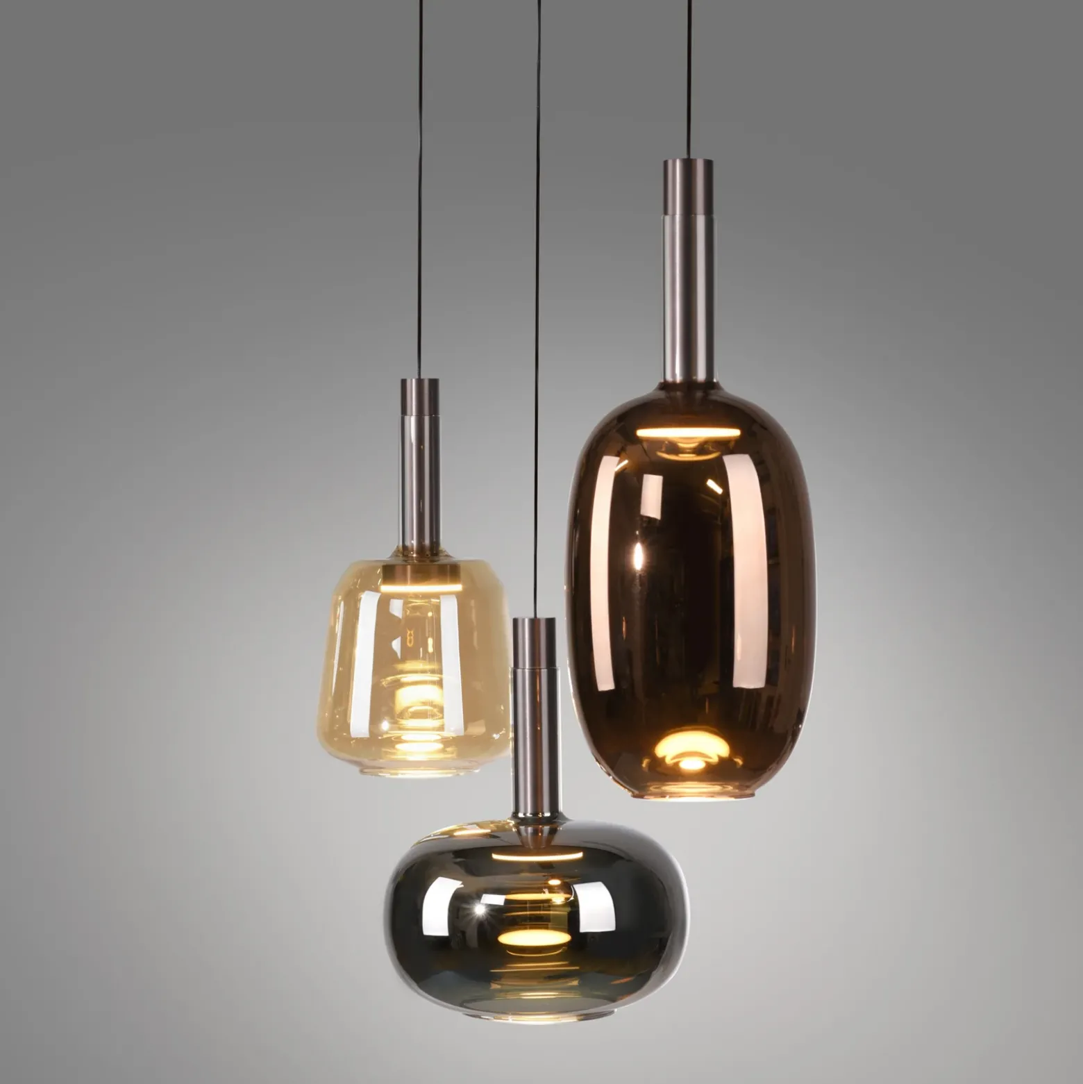 Paul Neuhaus, Irides lámpara colgante LED, longitud 90 cm, color, vidrio
