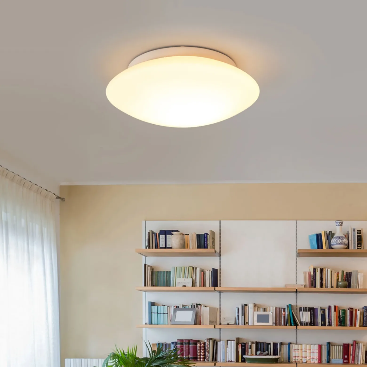 Plafón Alba de cristal opalino, Ø 25 cm