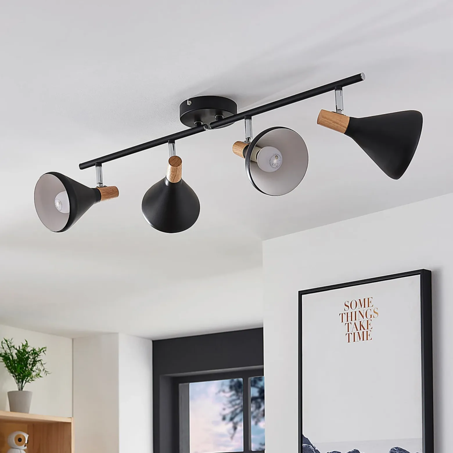 Plafón Arina de Lindby, 68 cm, negro, 4 luces, E14