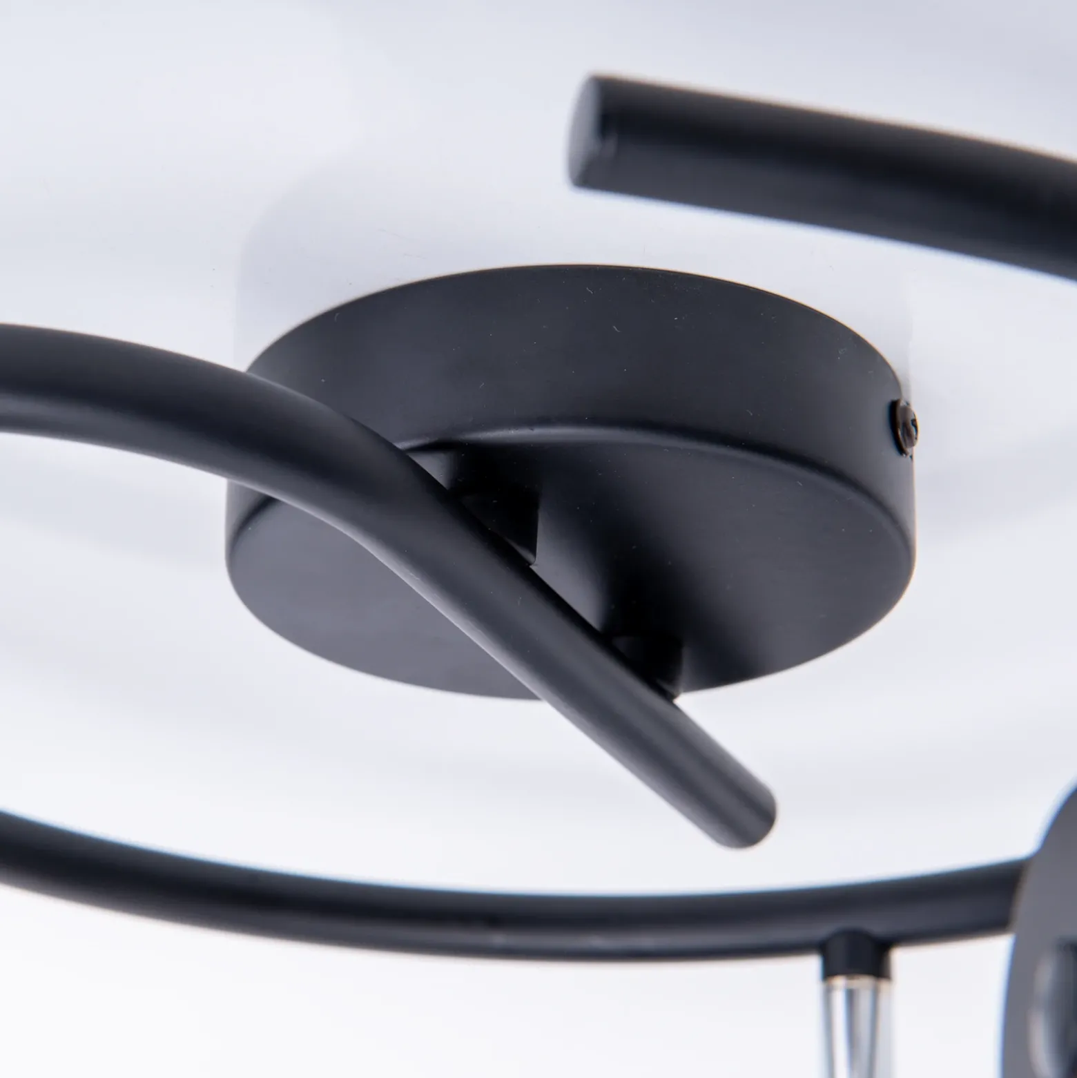 Plafón Casco, 3 luces, negro