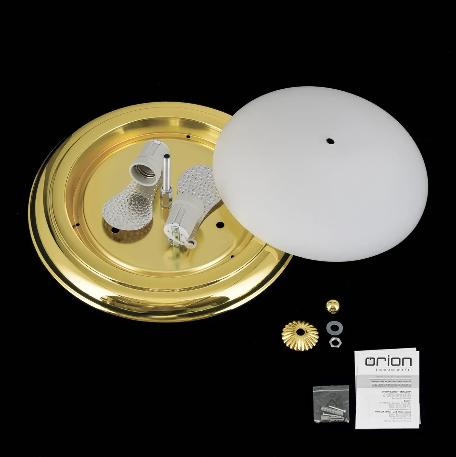 Plafón Empire, Ø 35,5 cm, dorado, cristal opal esmerilado