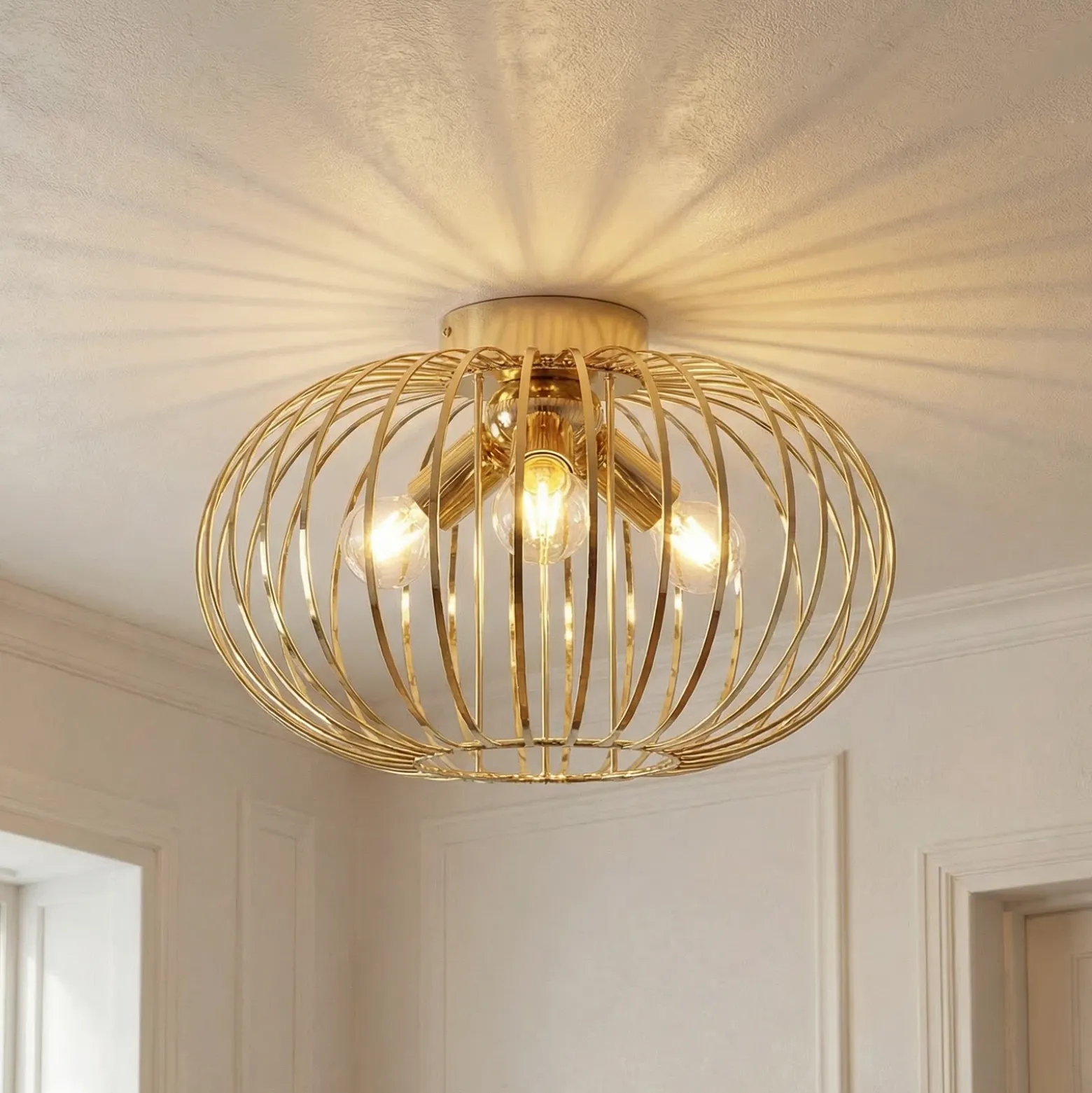 Plafón Globe, color dorado, Ø 51 cm, 3 luces, E27