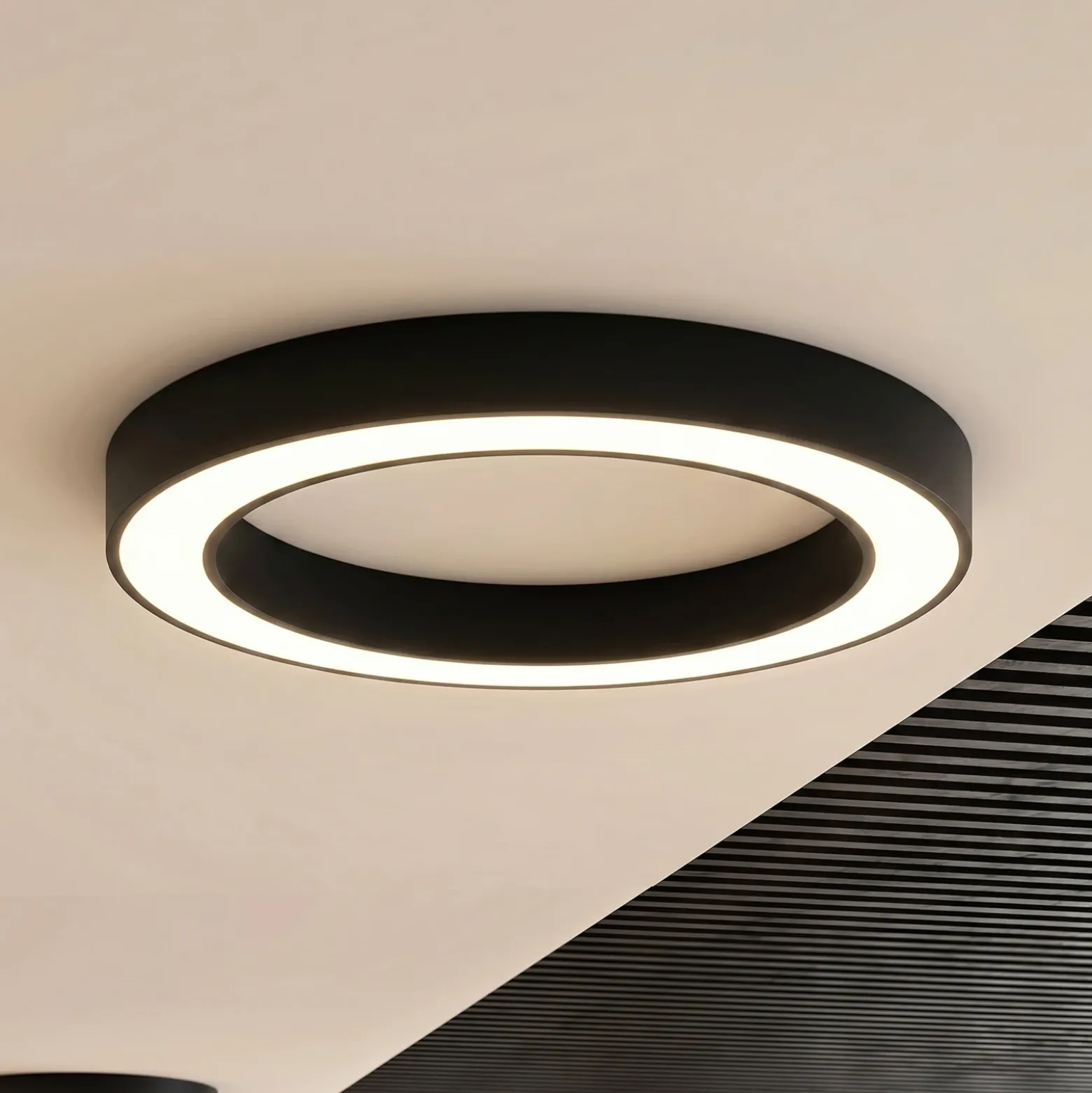 Plafón LED Arcchio Sharelyn, Ø 80 cm, negra, atenuable