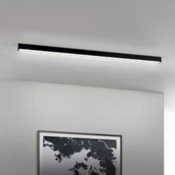 Plafón LED Bounce, negro, longitud 113 cm, CCT, aluminio