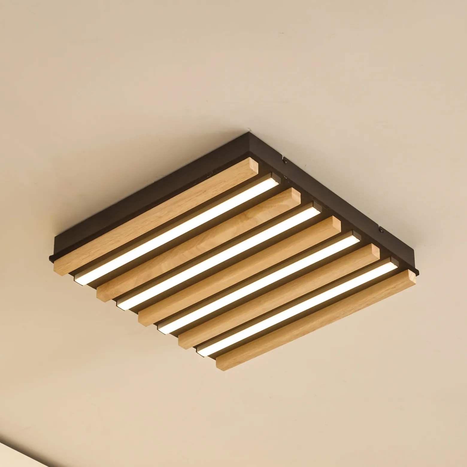 Plafón LED Firka de Lindby, blanco, madera, 42 cm, CCT, atenuable.