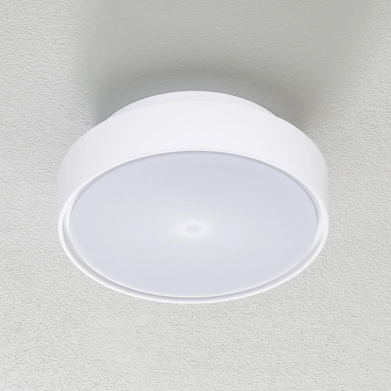 Plafón LED Hatton IP65, 25 cm