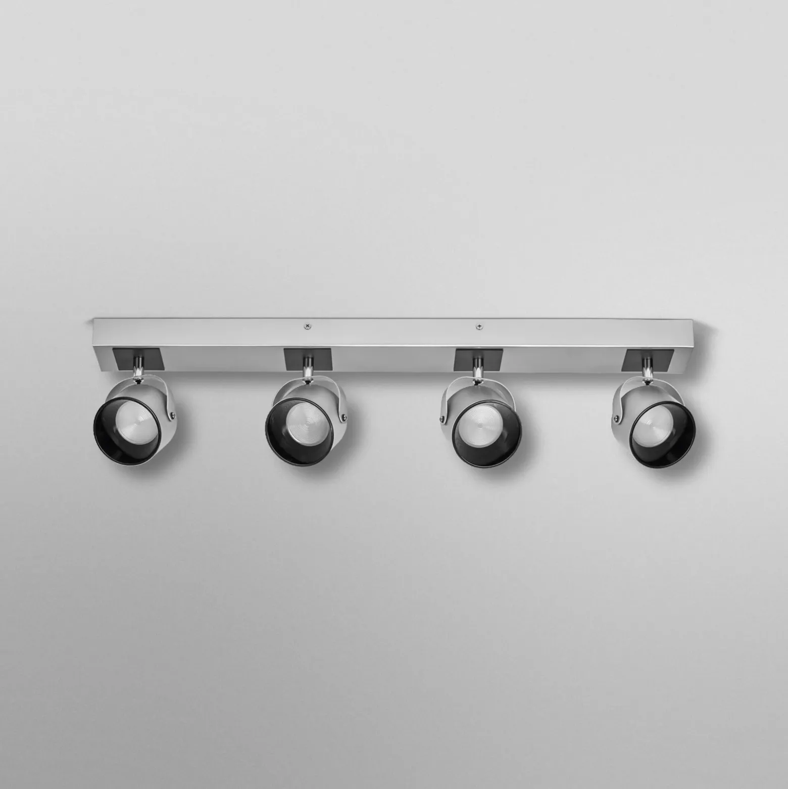 Plafón LED Jupiter de OSRAM, 4 luces, plateada, metal