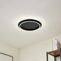Plafón LED Kunis de Lindby, negro, plástico, Ø 46 cm
