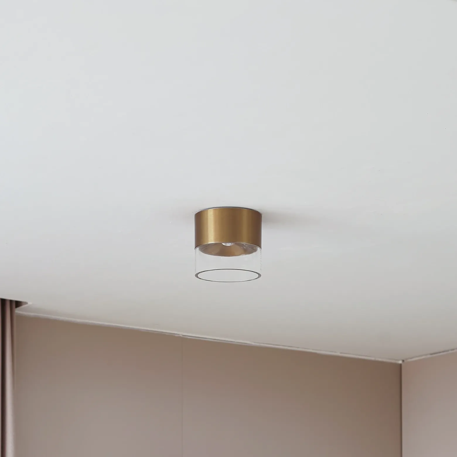 Plafón LED Lindby Dalila, dorado, Ø 10 cm, aluminio