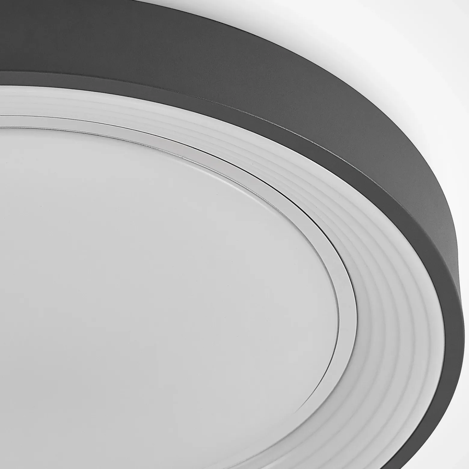 Plafón LED Lindby Lindum, RGB, CCT, control remoto, atenuable