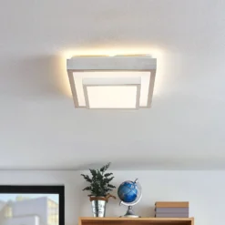 Plafón LED Lindby Mirco, 32 cm, angular, aluminio
