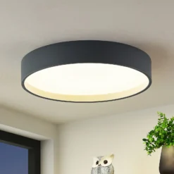 Plafón LED Lindby Todor, 50 cm, antracita, CCT, madera