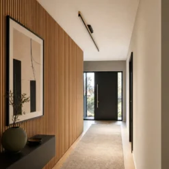 Plafón LED Lucande Holven, negro/madera, CCT, atenuable