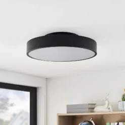 Plafón LED Milada de Lindby, negra, CCT, control remoto