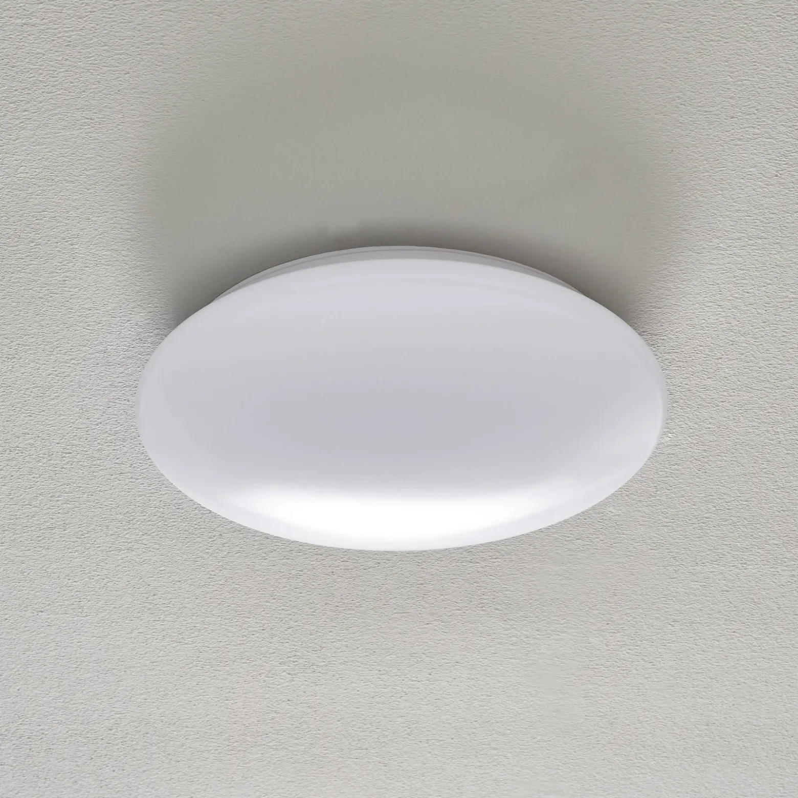 Plafón LED Porz IP44 sensor HF, blanco