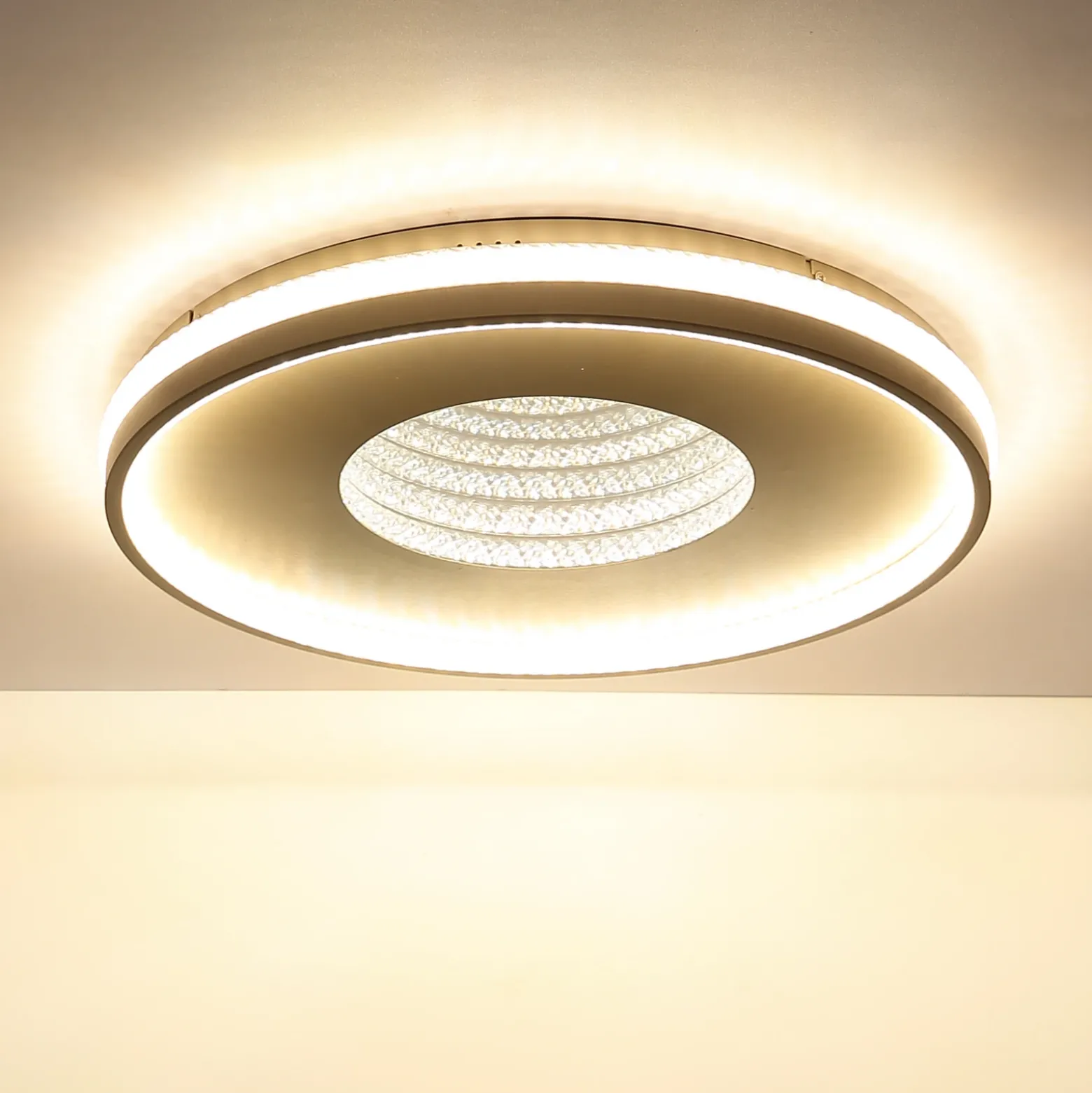Plafón LED Shirley, color arena, Ø 51 cm, CCT, atenuable