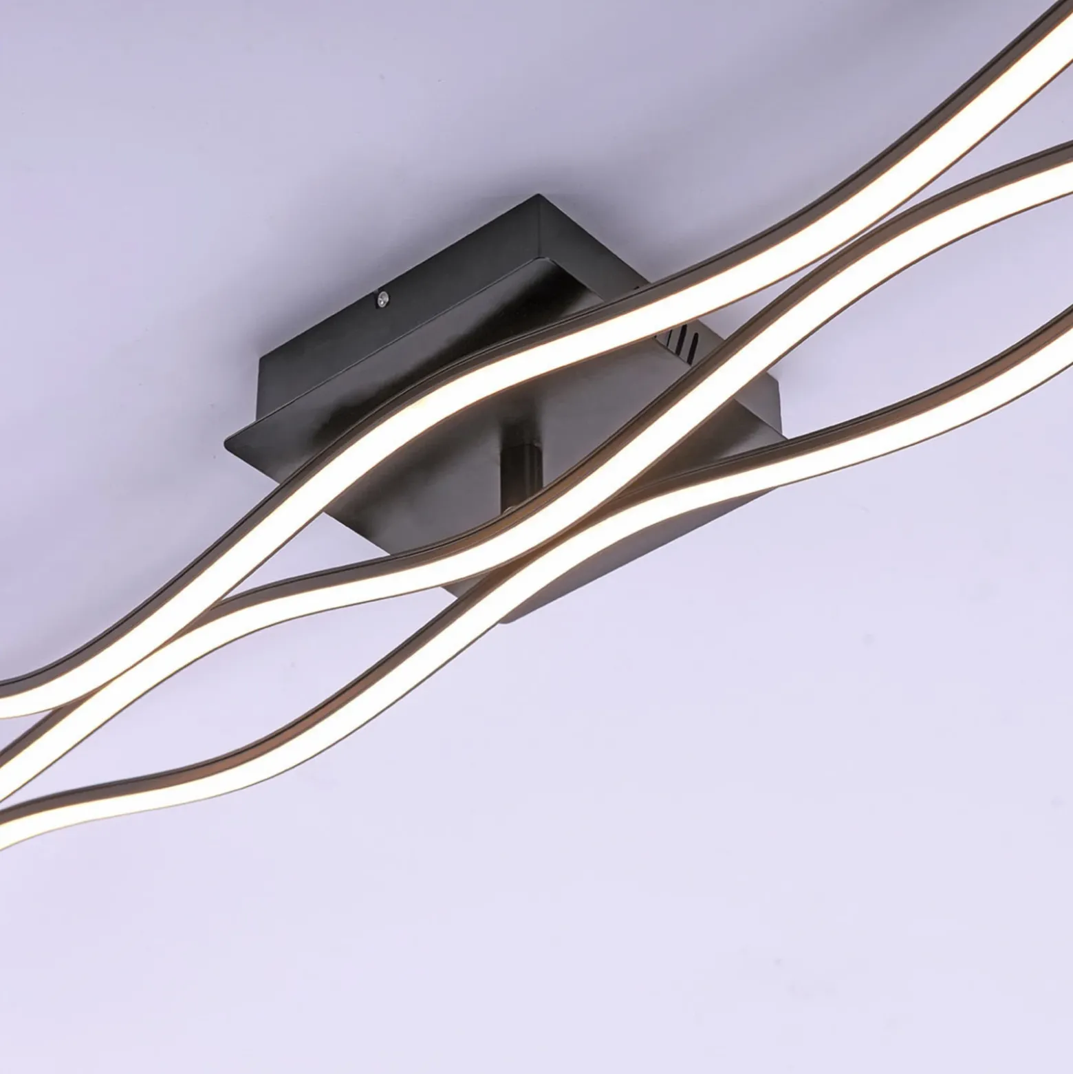 Plafón LED Wave 3.000K 137,5x16cm negro