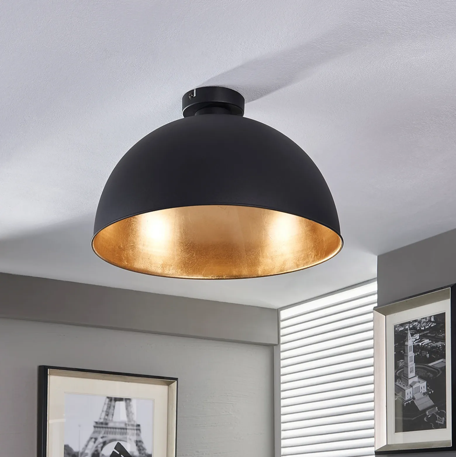 Plafón Lindby Lya, Ø 40 cm, negro-oro, metal