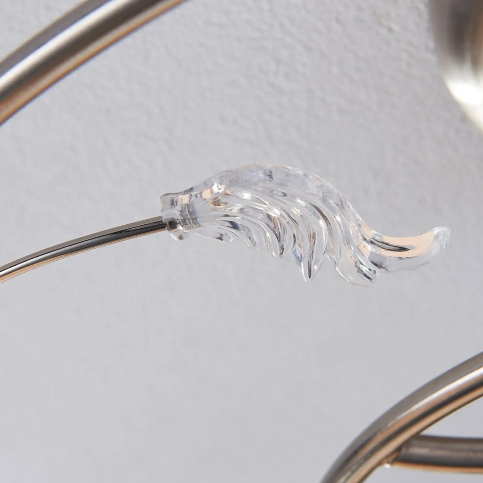 Plafón Lindby Svean, 4 luces, blanco, cristal, longitud 42,5cm
