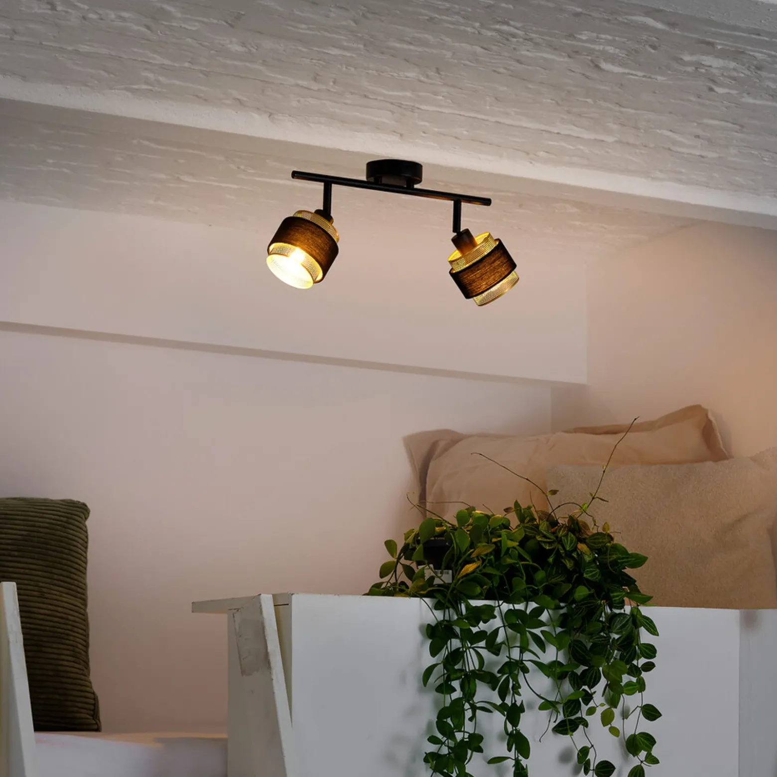 Plafón OSRAM Decor Spot Hornet, 2 luces, negro/dorado
