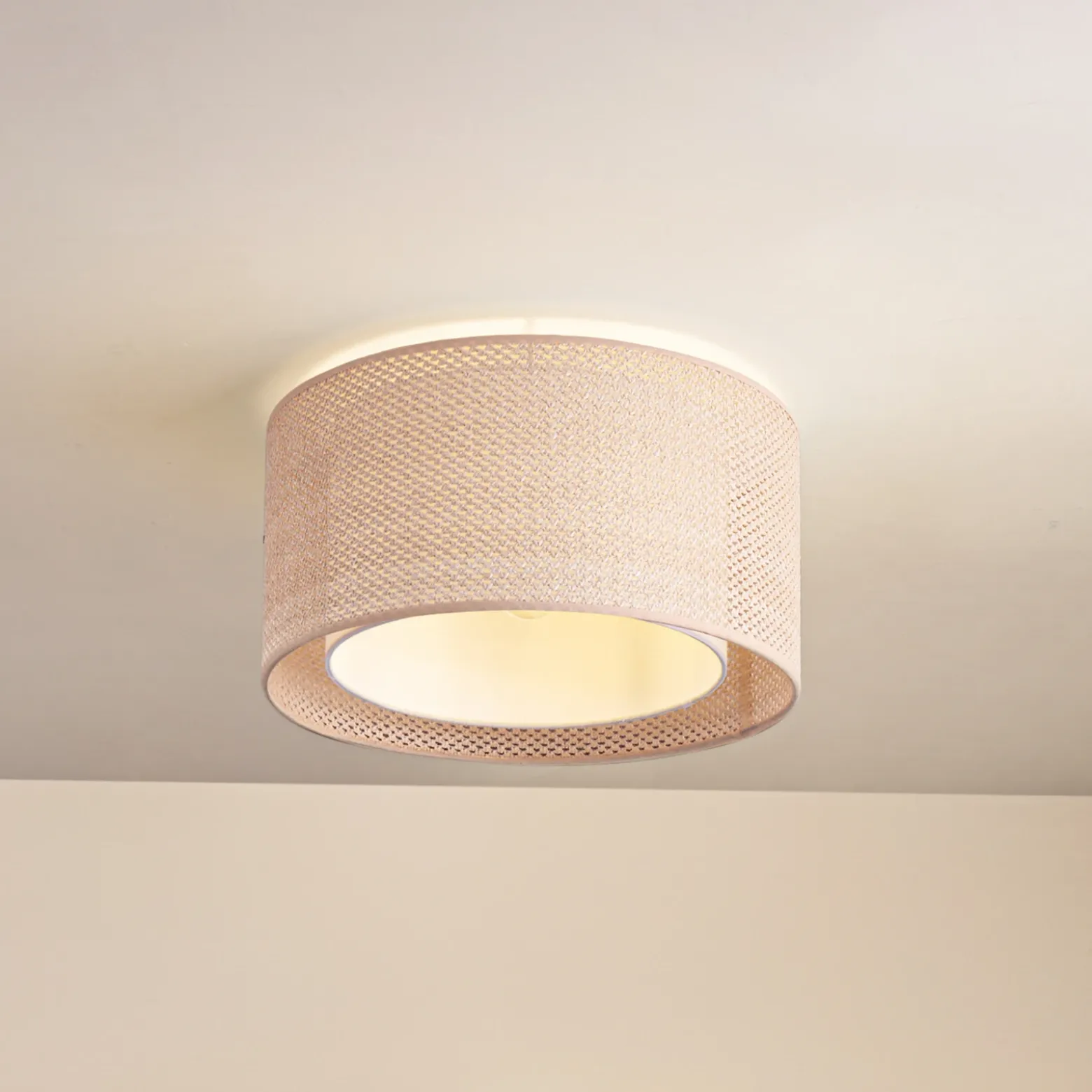 Plafón Soula de Lindby, Ø 40 cm, beige, plástico, E27