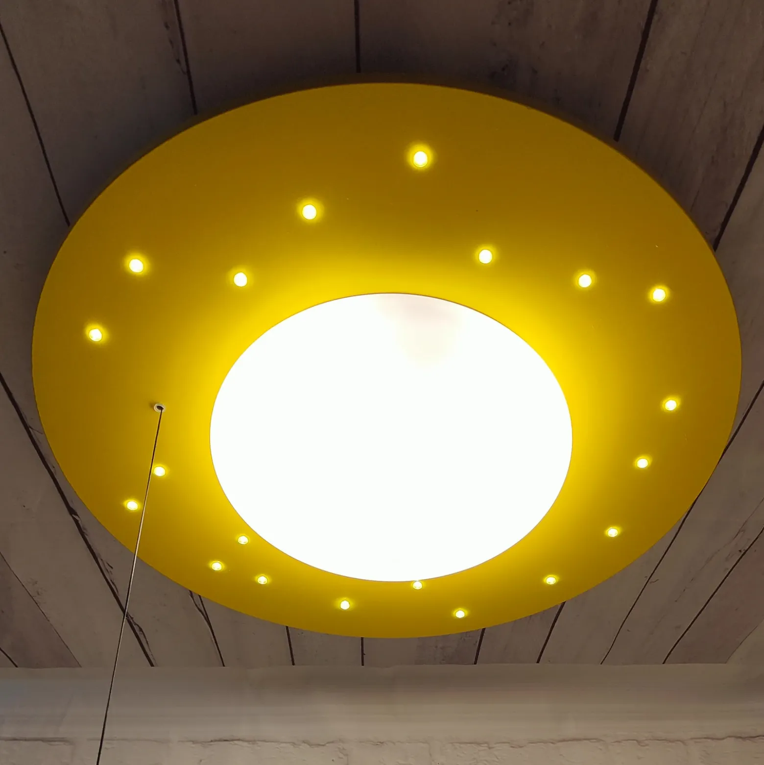 Plafón Starlight con lámpara estrellada, amarillo