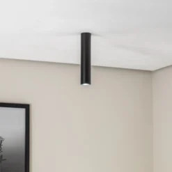 Plafón Tubo en forma cilíndrica, negro