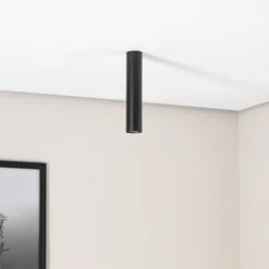 Plafón Tubo en forma cilíndrica, negro