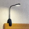 Prios lámpara de pinza LED Najari, negra, batería recargable, USB, 51 cm