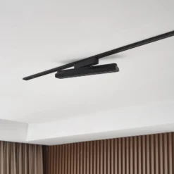 Regleta LED Lindby 48 V Lumaro, negra, 24 puntos, atenuable