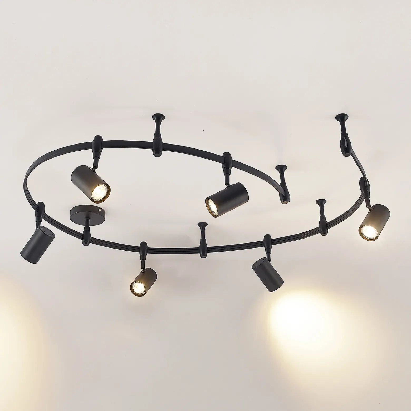 Sistema de riel Lindby Delila, negro, uso flexible