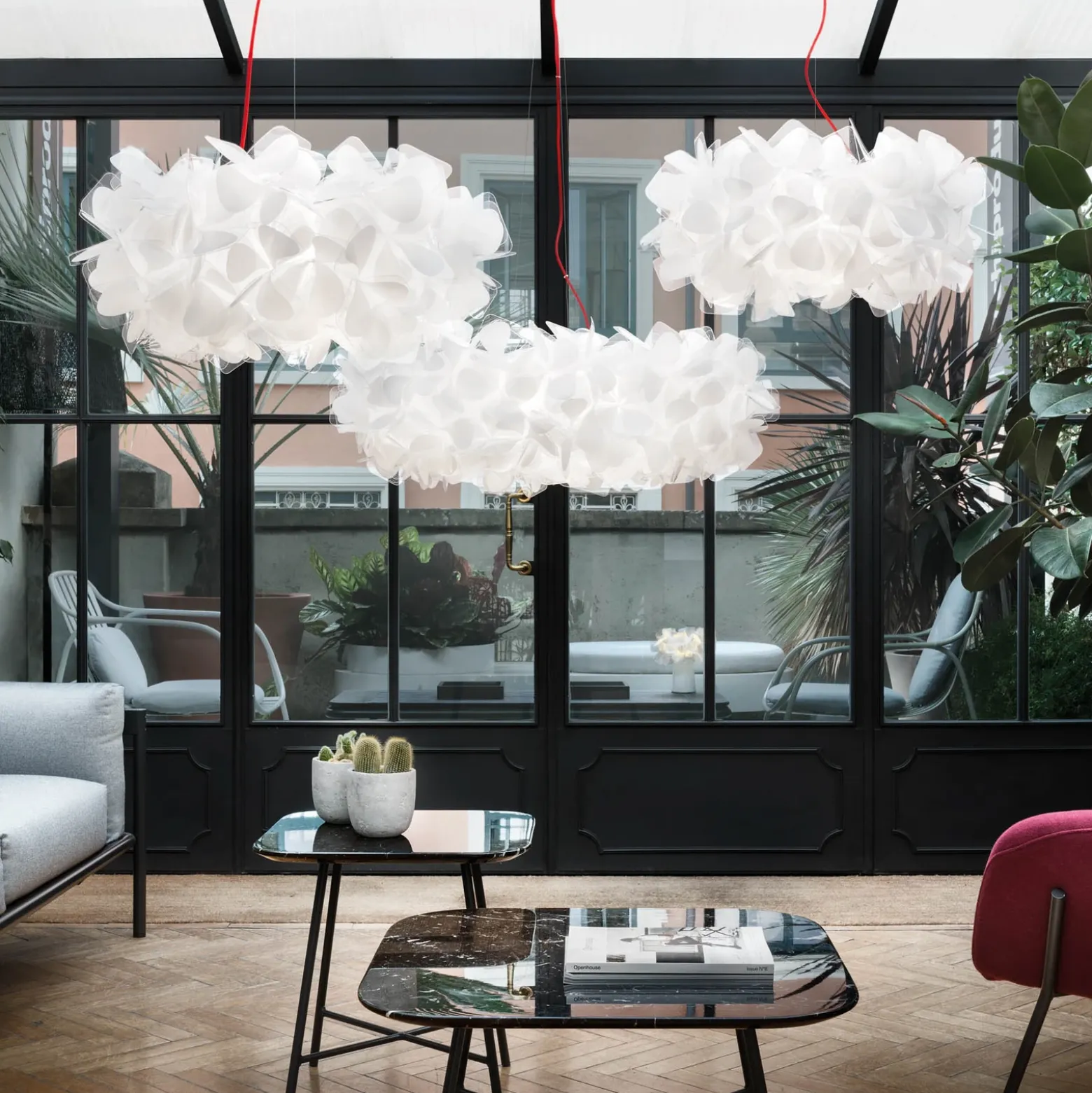 Slamp lámpara colgante Clizia Mama Non Mama, Ø78cm, blanco/rojo