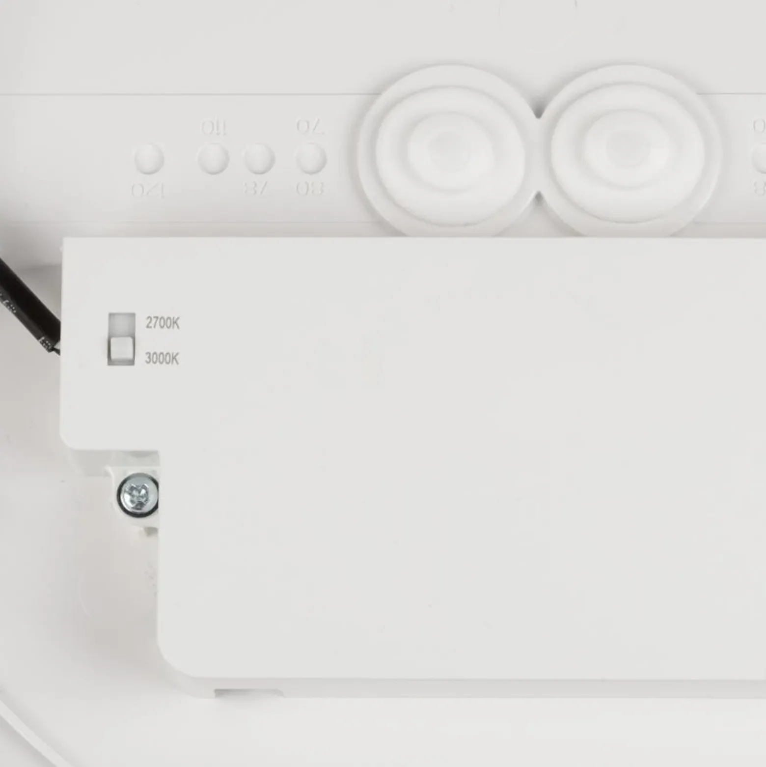 SLV Lámpara LED de techo Decona, Ø 30 cm, blanco/dorado, metal