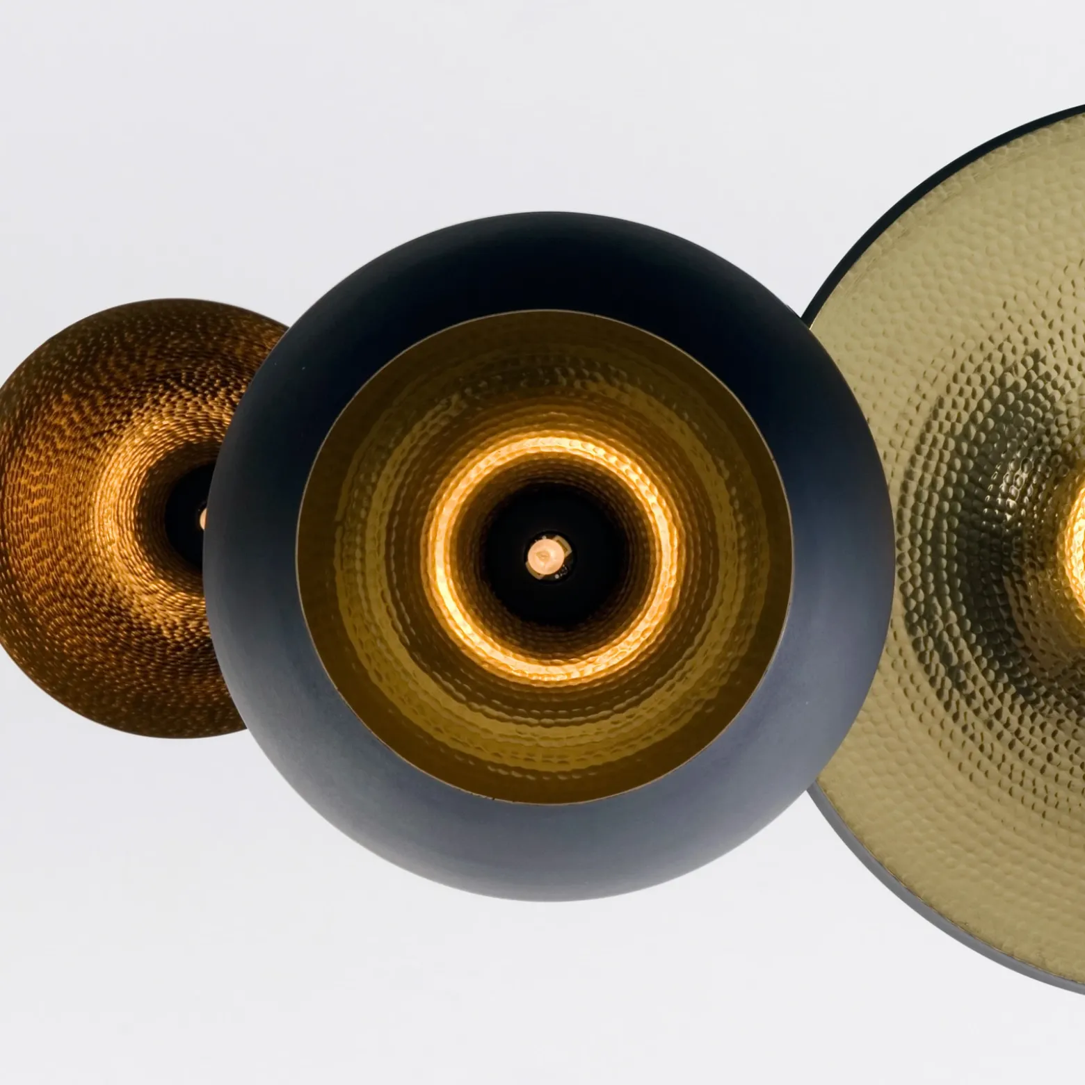 Tom Dixon Beat Wide lámpara colgante LED, negro