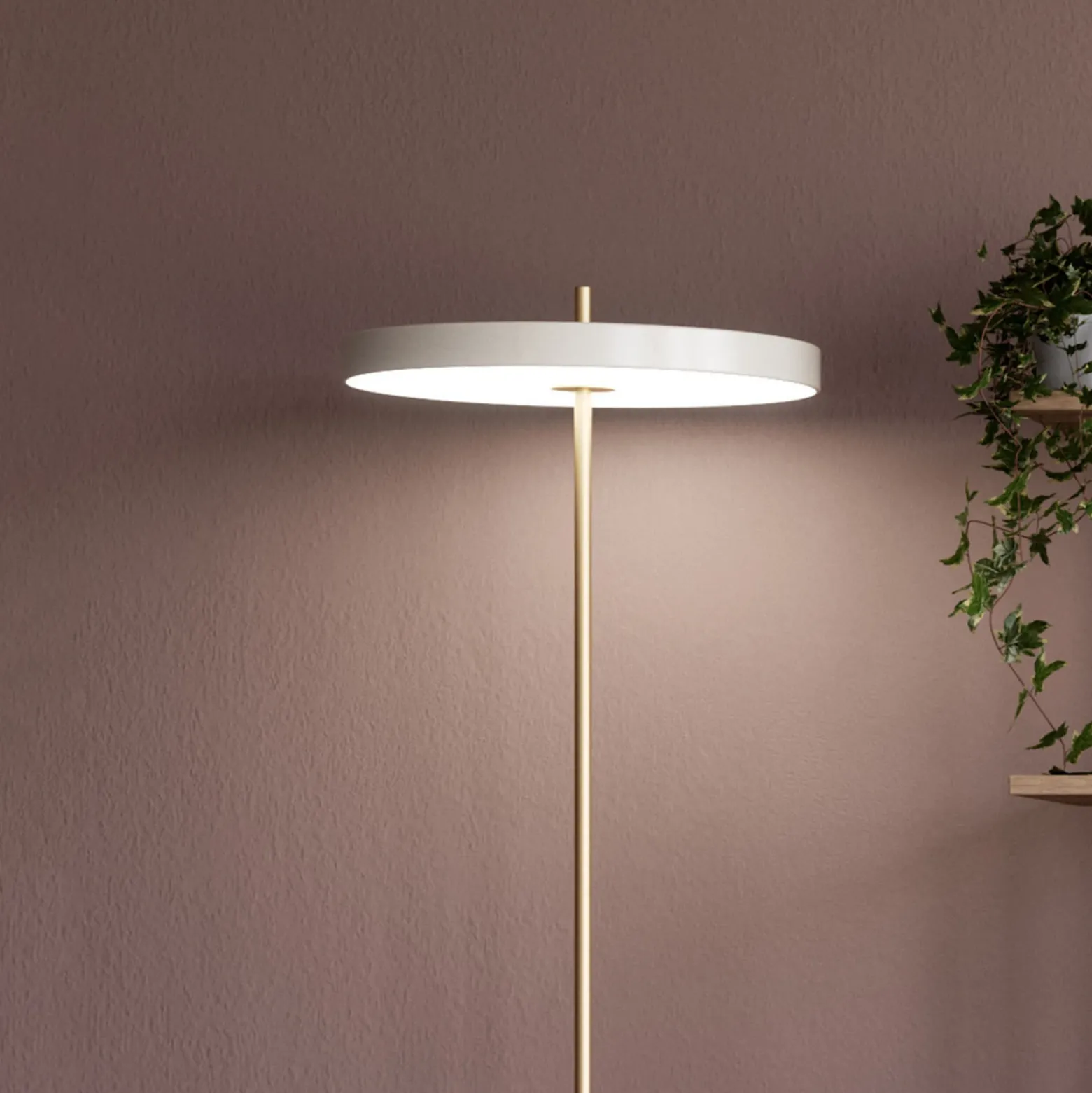 UMAGE Asteria Floor lámpara pie LED blanco perla