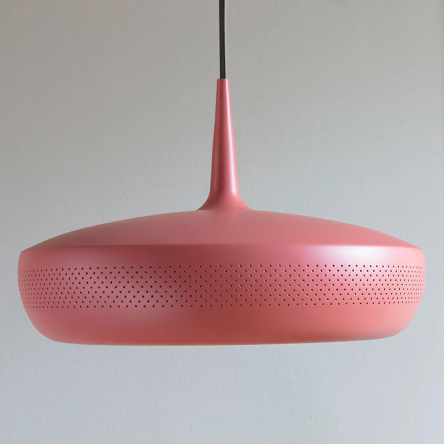 UMAGE Clava Dine lámpara colgante colores coral